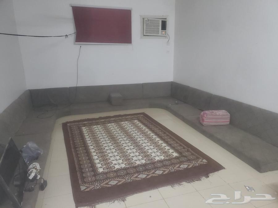 Used home furniture, two bedroom sets, living room sets, and air conditioners63675158431107114