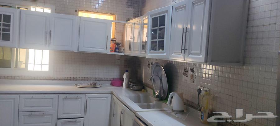 Used furniture63671911942403112