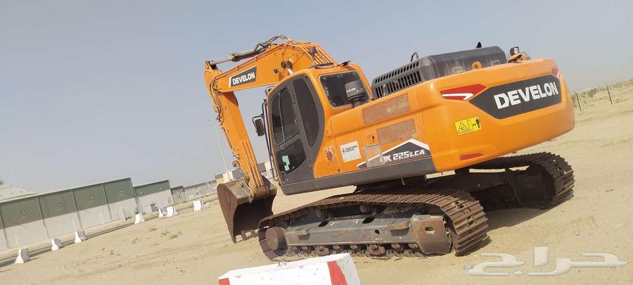 بوكلينات للايجار اليومي والشهري ومقاولات63721848649859112