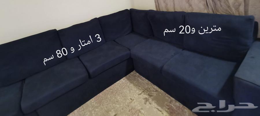 كنب للبيع نظيف مع طاولتين63673742605697114