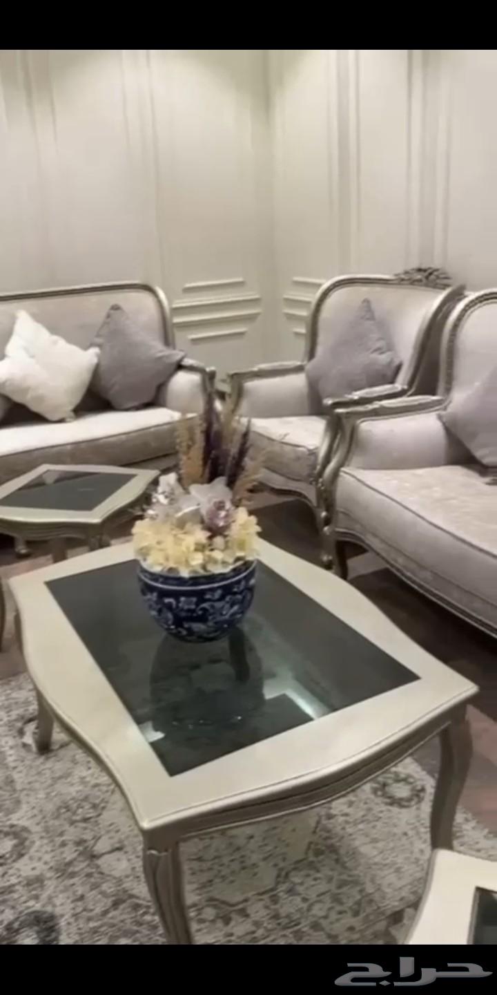 كنب شبه جديد للبيع من رويال صوفيا نظيف جدا استعمال 3 سنوات63674542683522113