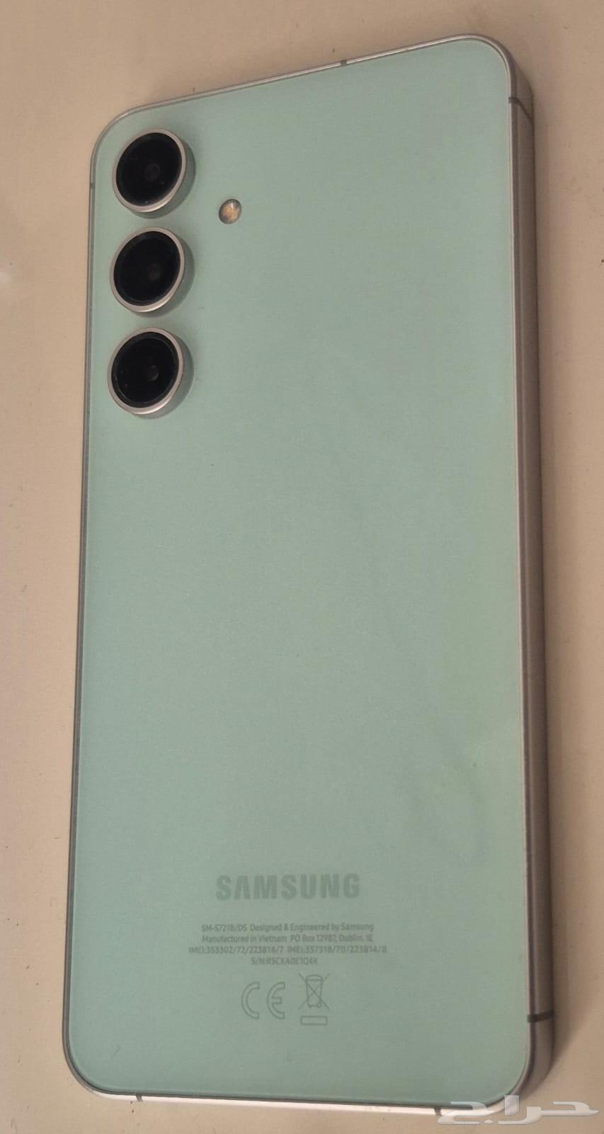 Samsung Galaxy S24 FE phone like new price 185063670797702913110
