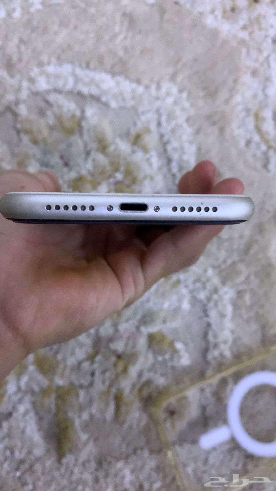 Hello, iPhone 11 mobile phone with 82 battery and 128 storage space including all accessories63667912105475114