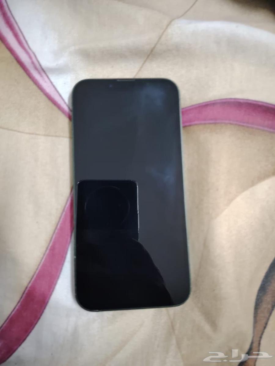 ايفون 1363670177594114114