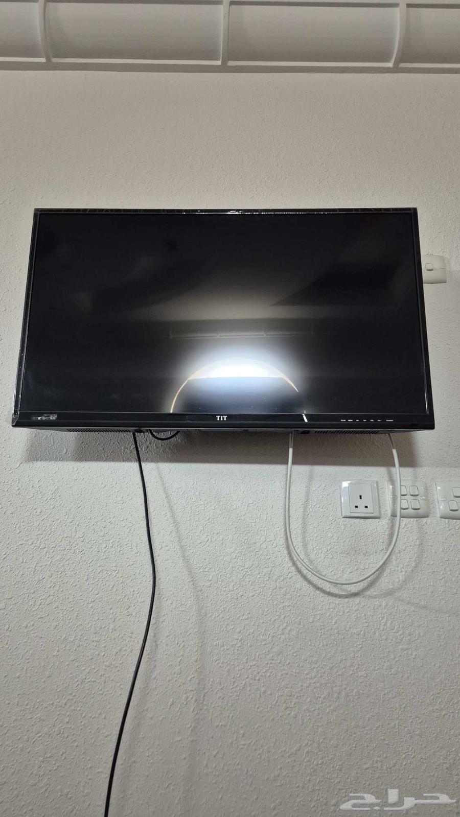 TIT 43-inch regular screen, not smart63680284011011110