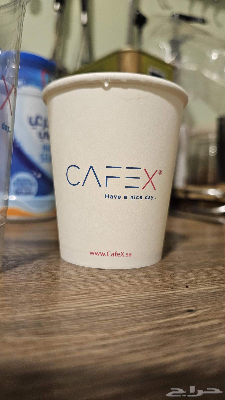 Cups at discounted prices, size 12 paper cups and size 16 and 12 plastic cups63680551079297110