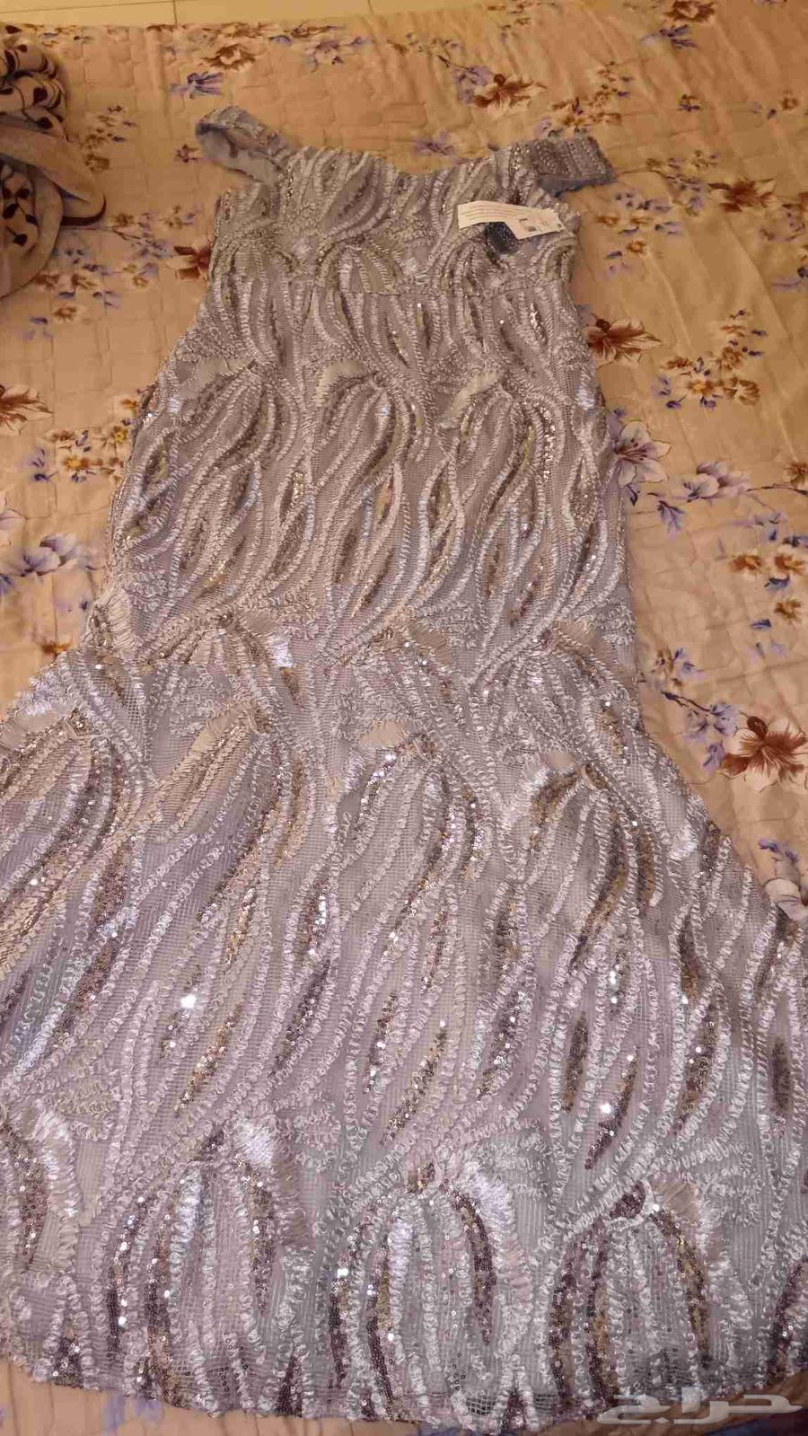 فساتين سهرة جديده بأسعار مناسبه للجميع63699008333699110