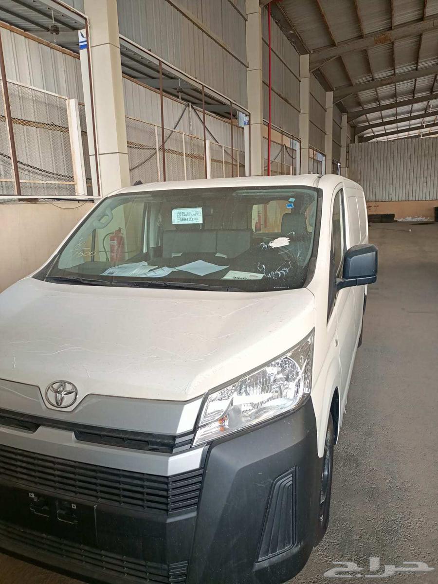 تويوتا هايس بضاعه ديزل اتوماتيك سقف منخفض 202563729908743042110