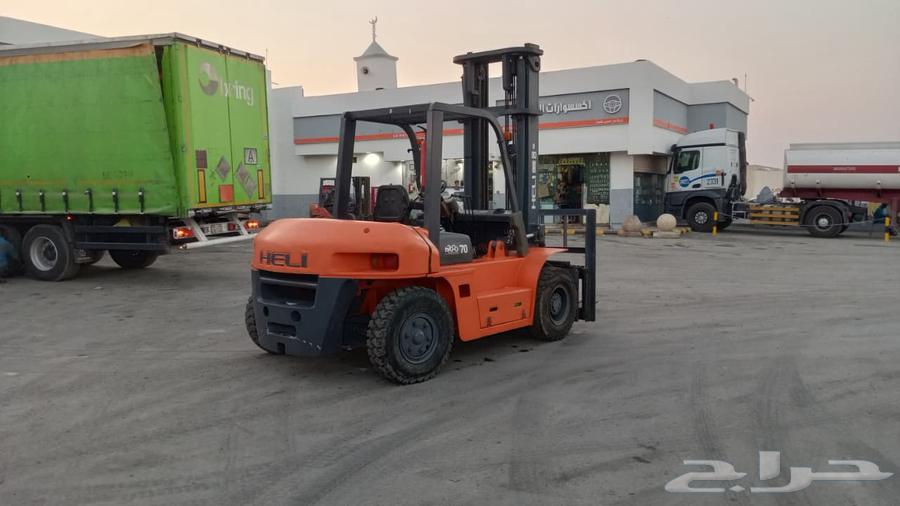 Renting cranes and forklifts (Forklift) and other equipment on a monthly and daily basis63728497579778111
