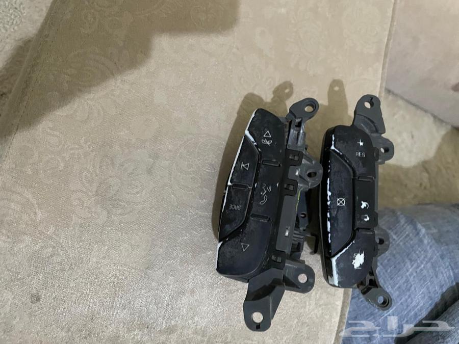 Cruise Control and Audio Control Device with Bracket63740348334209113