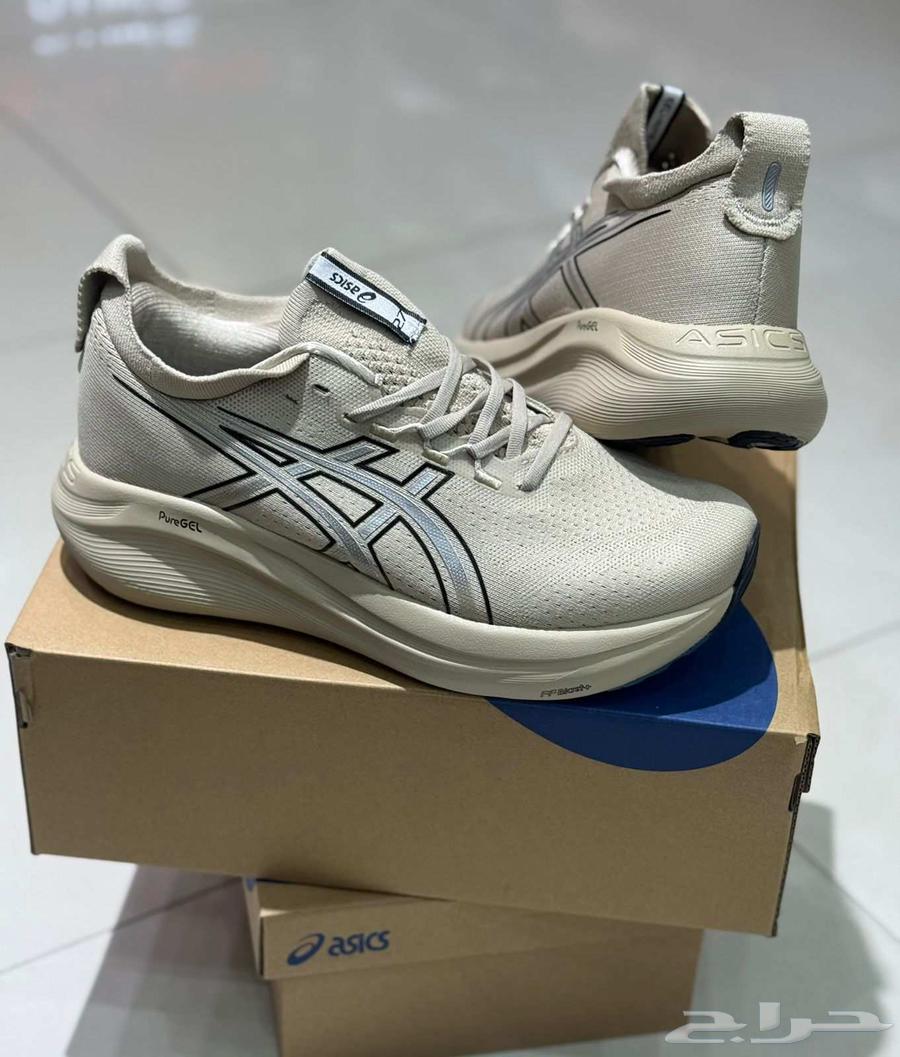 شوزات asics اسكيس63679432263939111