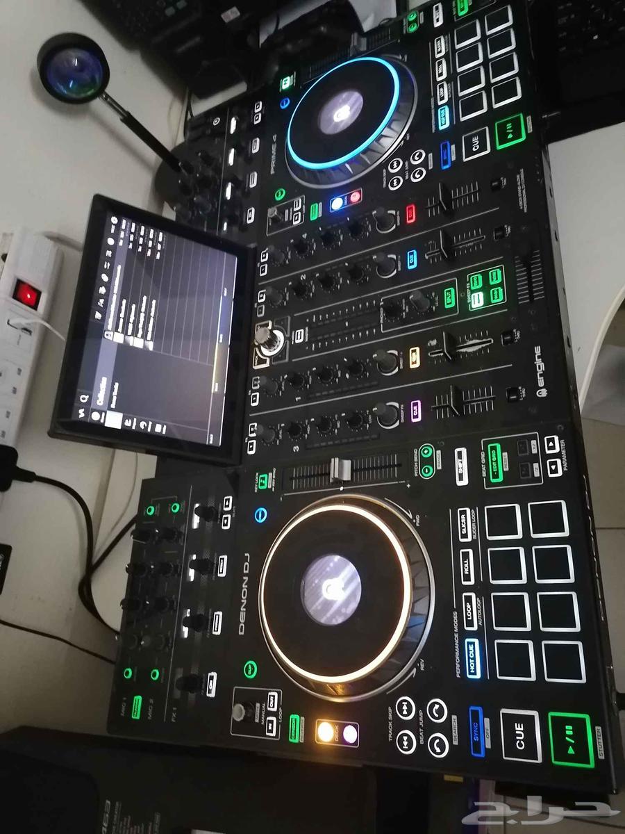 DENON PRIME 4 DJ Controller63677512935043111