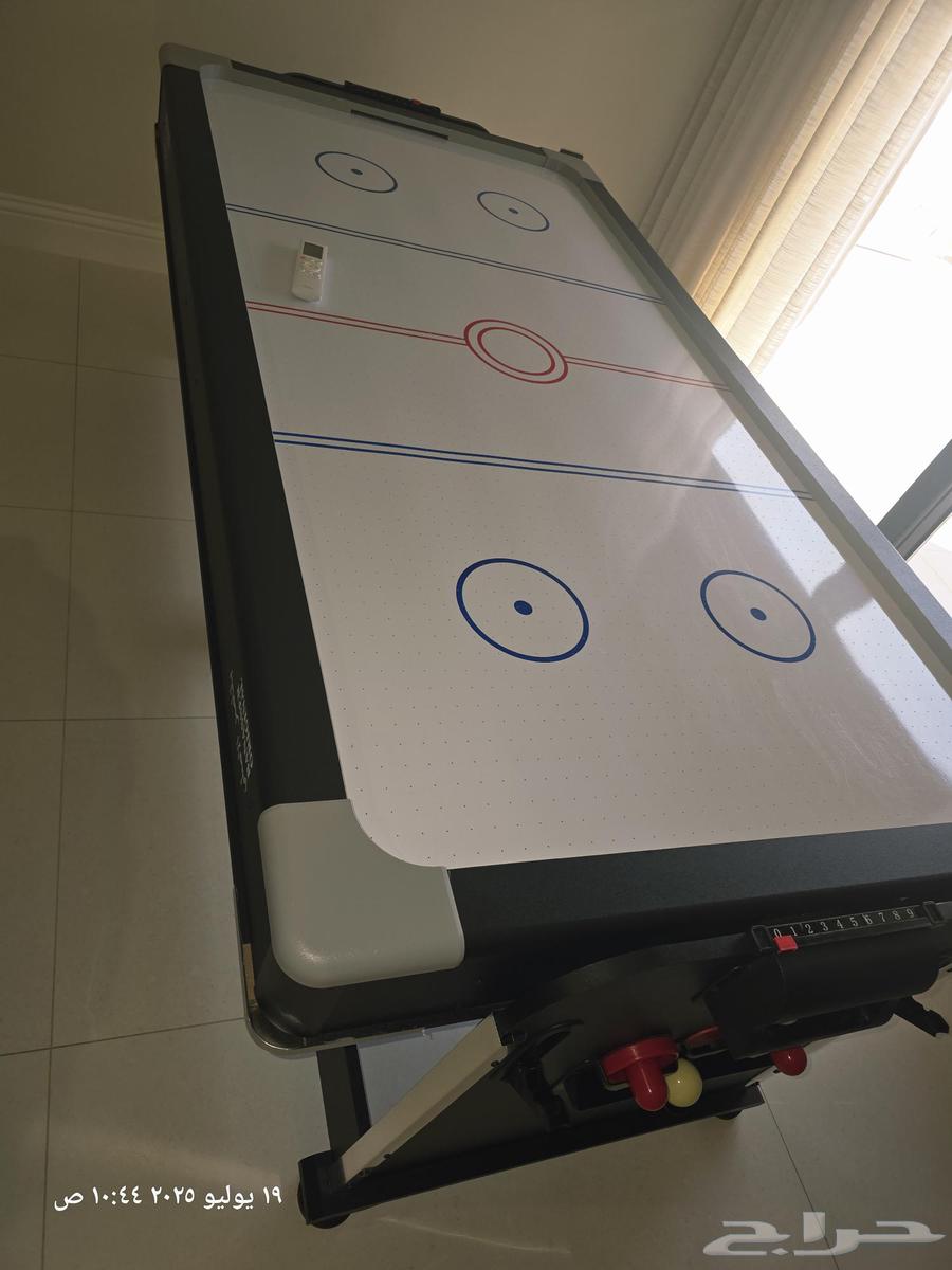 Billiard table, hockey, and 3-in-1 table tennis for sale, almost new63679337322242112