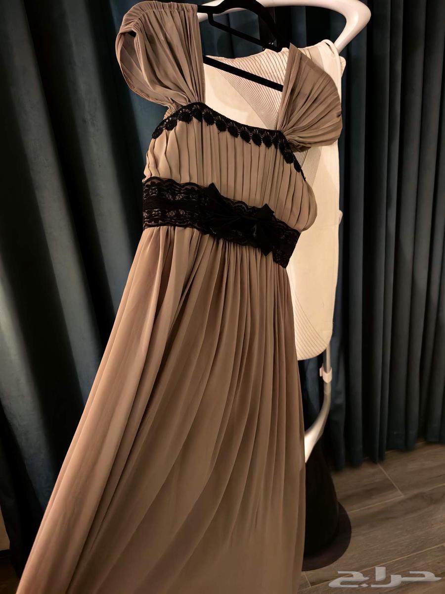 فساتين للبيع استعمال مره واحده63675944254593112