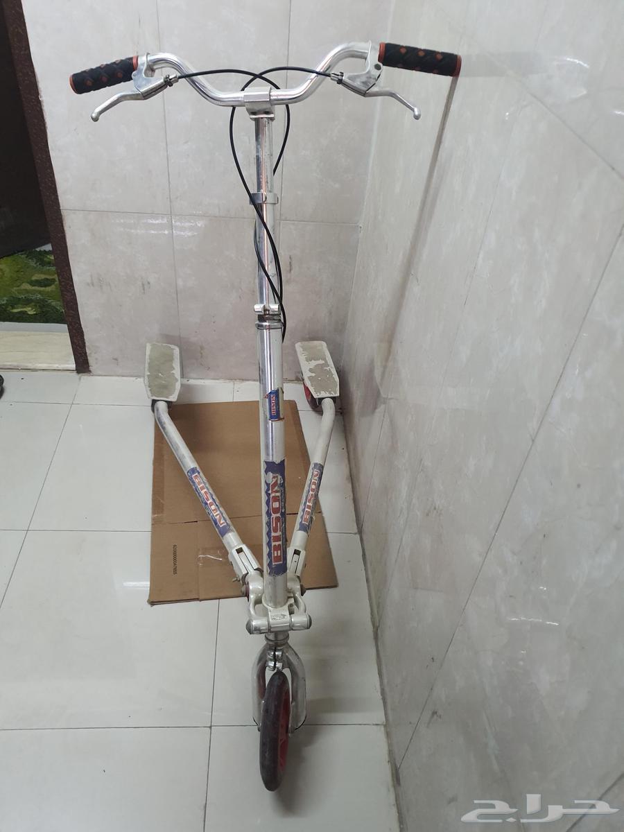 أسكوتر العاب بحاله جيدة جدا قابل للطي63675857529217111