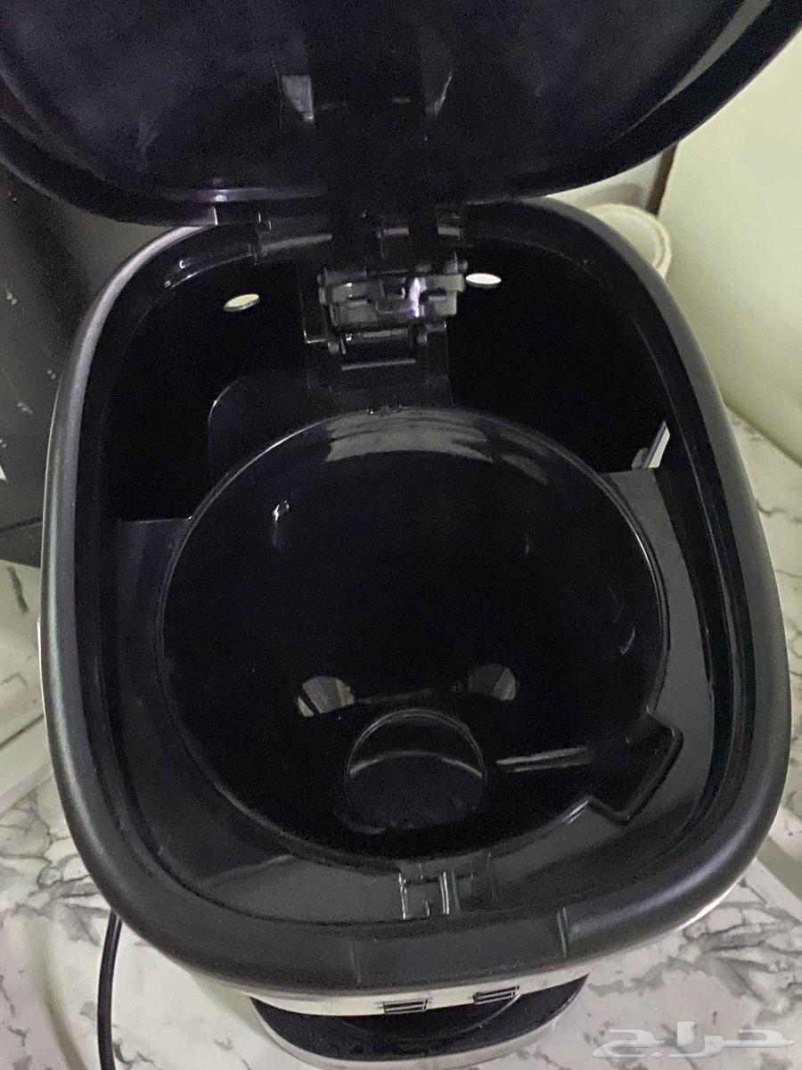Coffee machine for sale, little used and almost new for 110, negotiable63678746741635111