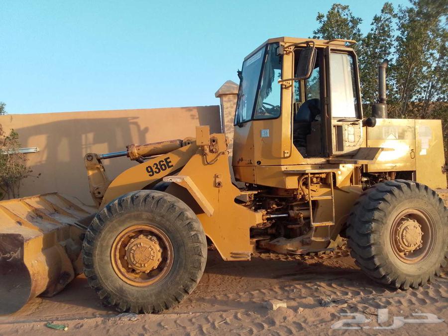 Rent a Caterpillar 936E loader with bucket for all construction materials63740068006658111