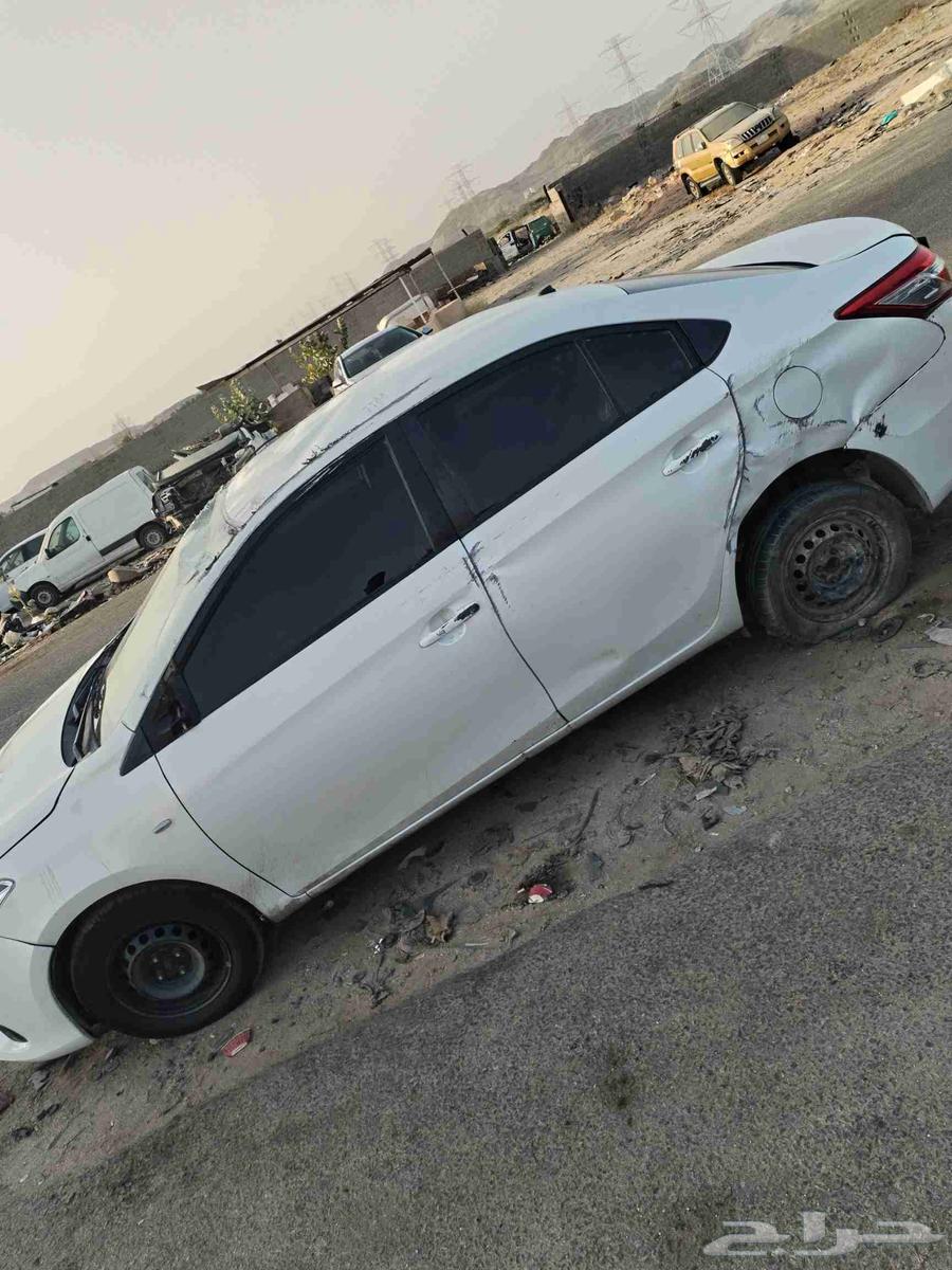 Yaris 2015 model, transmission removed, engine spare parts only63726623517313112