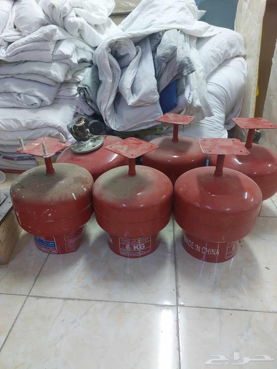 Ceiling firefighting extinguishers for sale, five extinguishers, each for 50 riyals63741205619203111