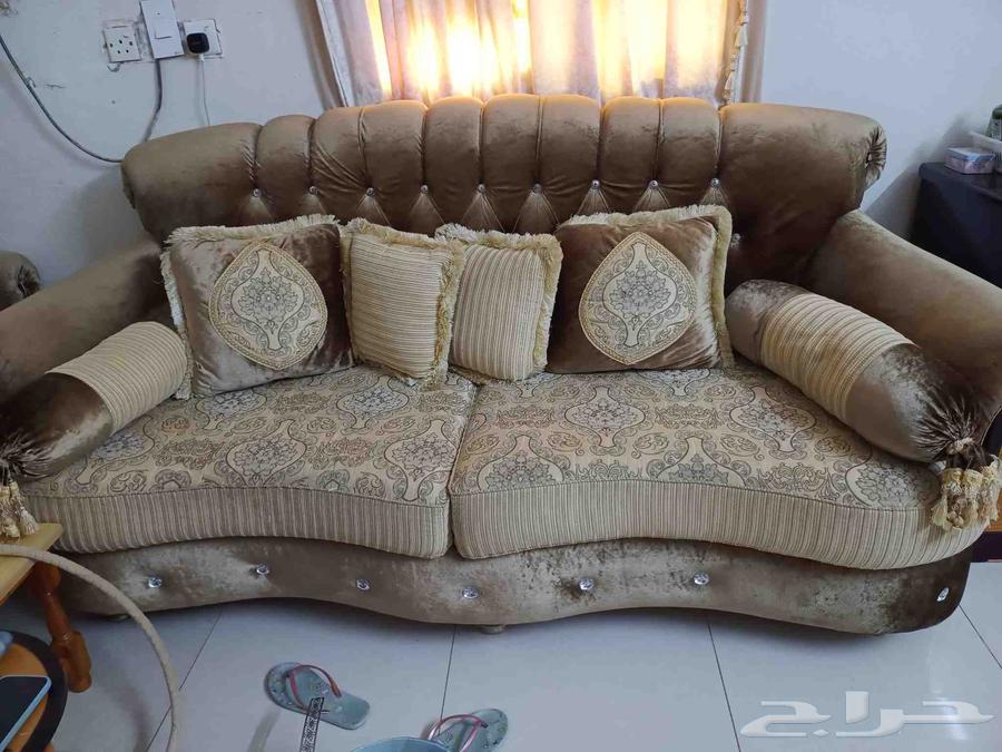 كنب للبيع63680463058434111