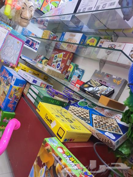 Two-sided display table for sale63680092142338111