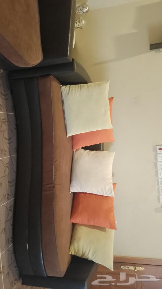 كنب استخدام نظيف ثلاث قطع ب 50063680189742594114