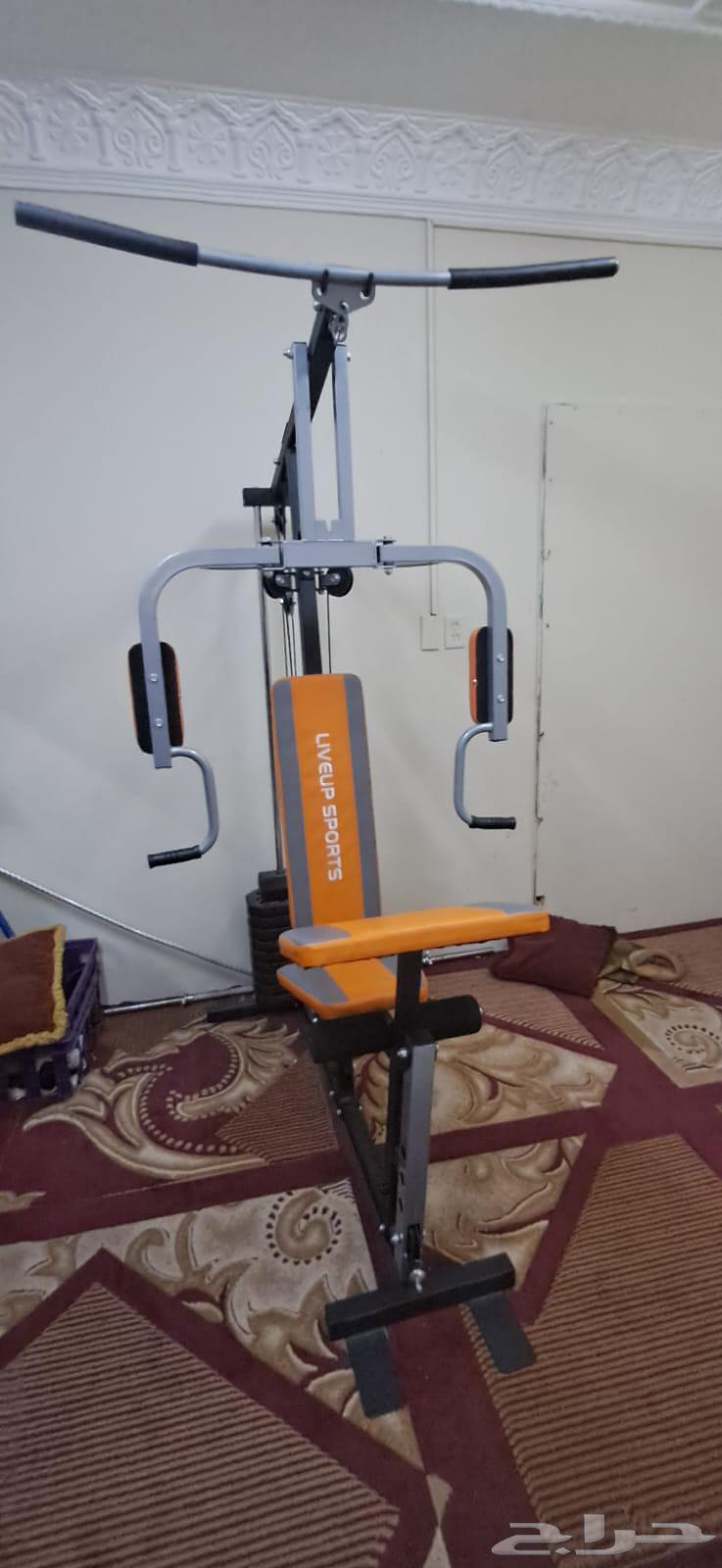 مجموعة معدات صالة ألعاب رياضية كاملة للبيع، لم تُستخدم أبدًا.63675775546498111