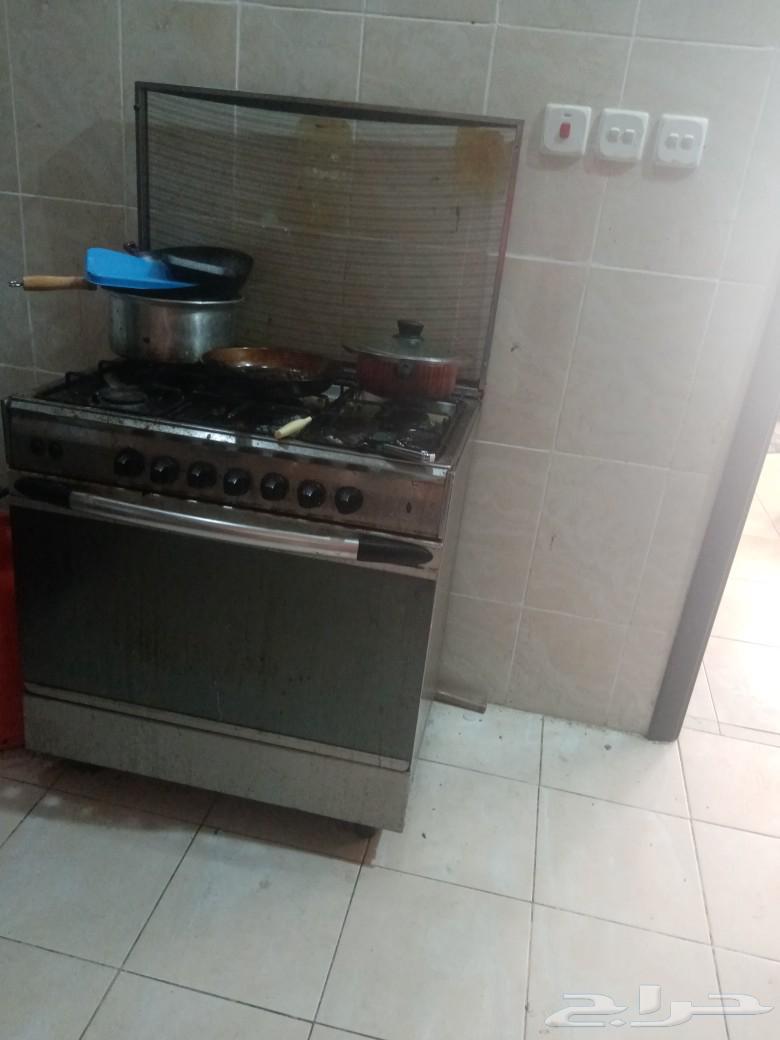 عفش للبيع لدواعي السفر63679519384449111