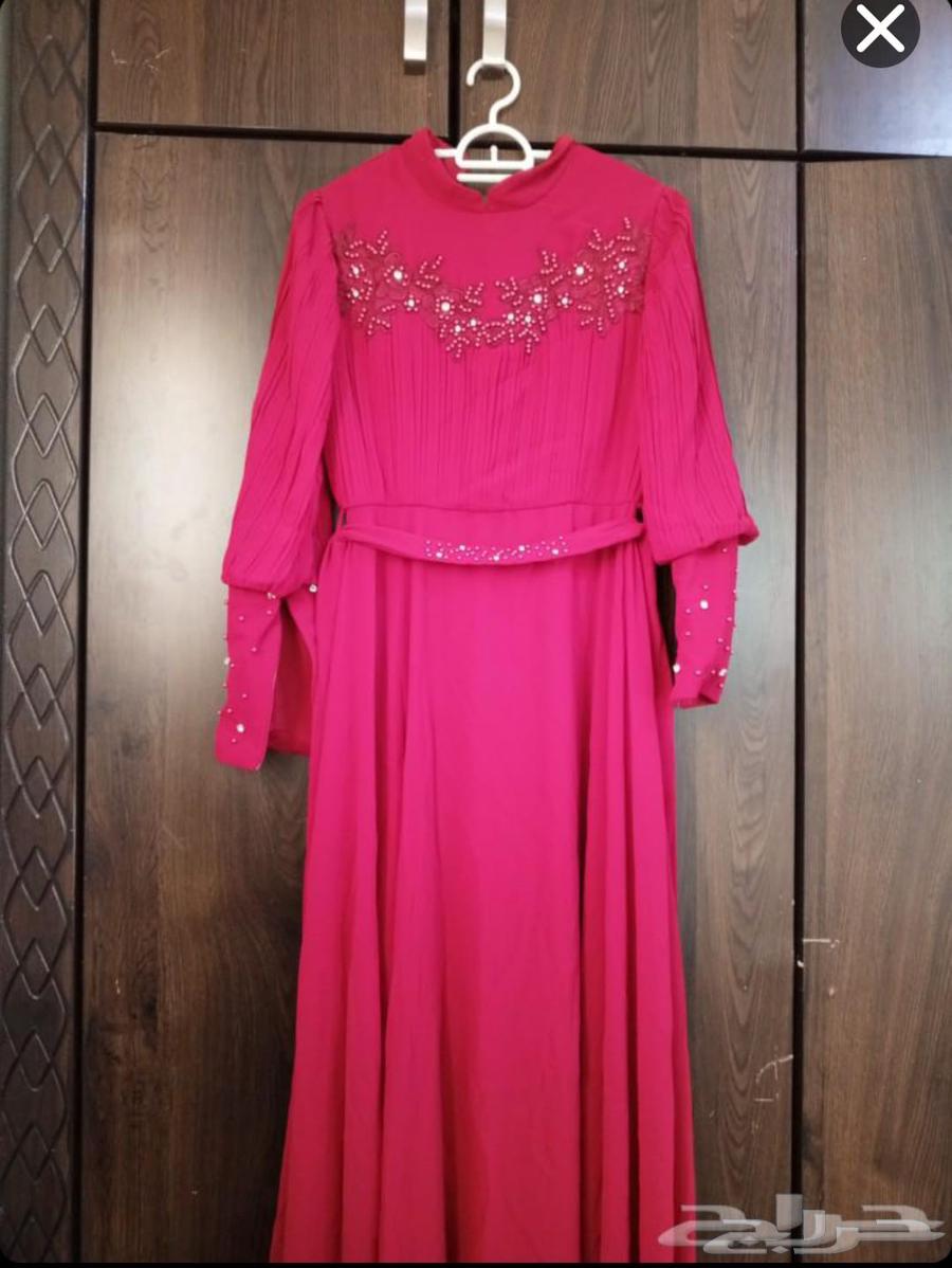 A new dress, a school bag needs only a zipper.63398443026561111