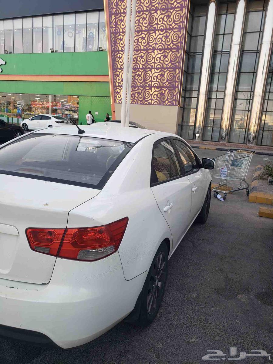 Kia Cerato 2013 model, manual transmission63005374048257111