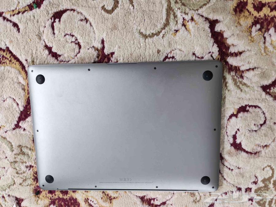 Computer for sale, used little, and on offer. No one offers less than 1000.63005092104194112