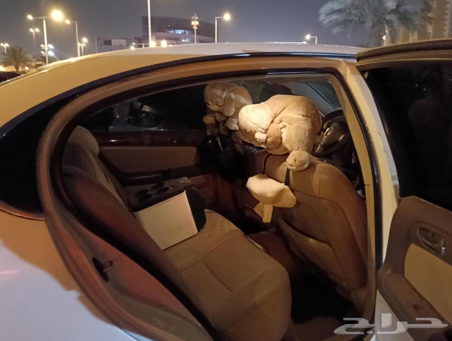 ليكزس 300 1999 دواخل فابريقة مرفوعة بحالة جيدة جدا رقم ممي63005209587971113