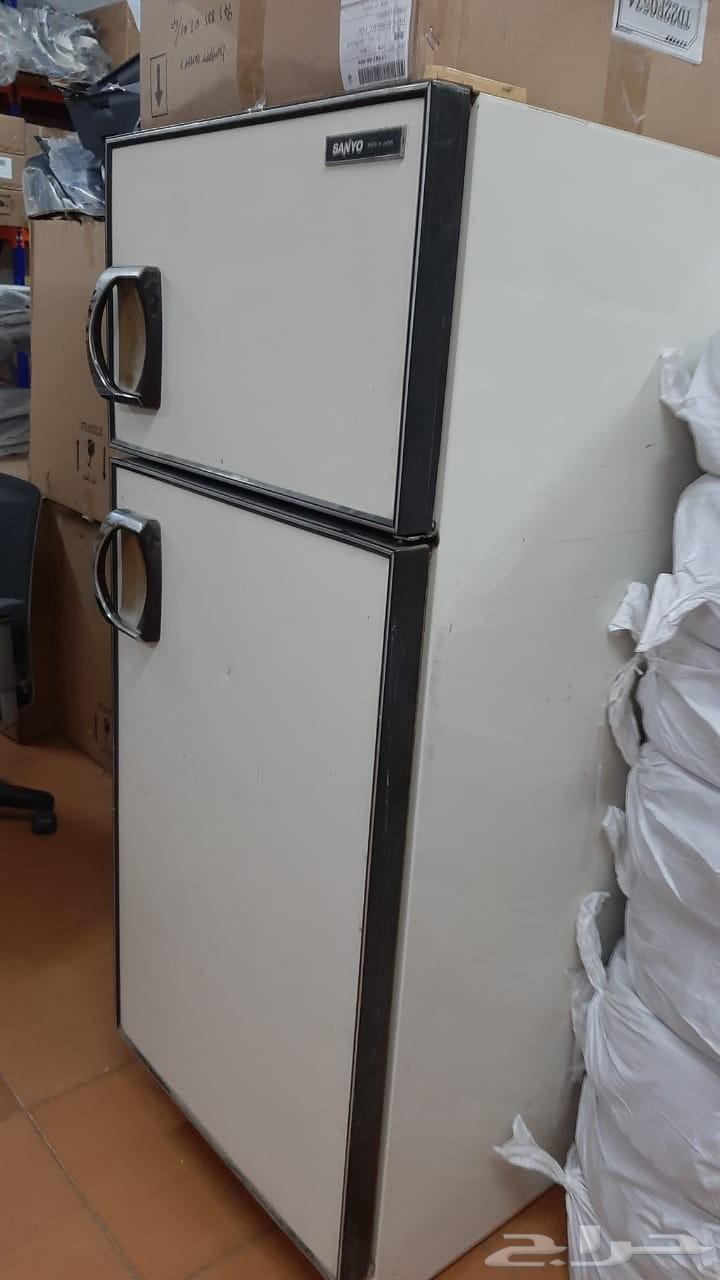 للبيع ثلاجه تعمل على الغاز بحالتها الحالية .. الثلاجه لاتعمل63005145650179113