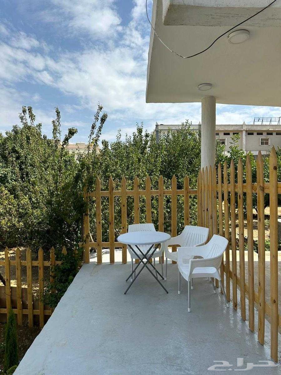 Farmhouse cottage62995399270658113