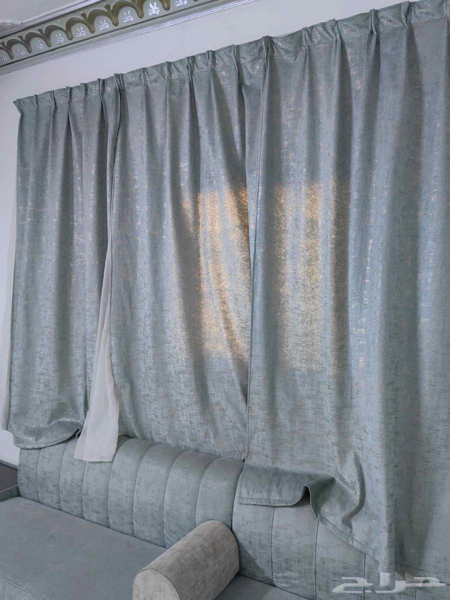 Selling a session with curtain and table four pieces of parquet bedding with63699424485762113
