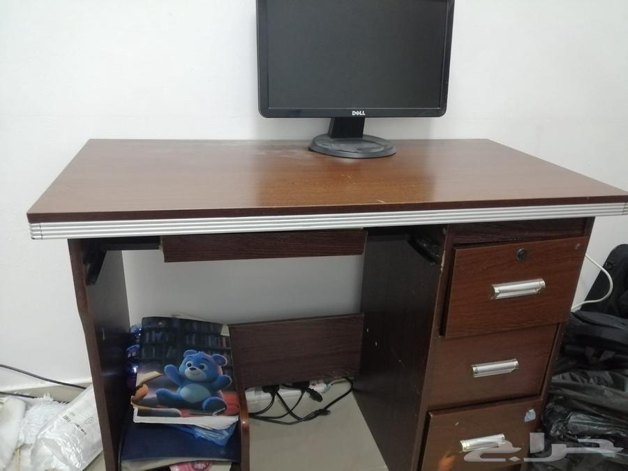 Computer desk for sale with Dell screen63699309789314111
