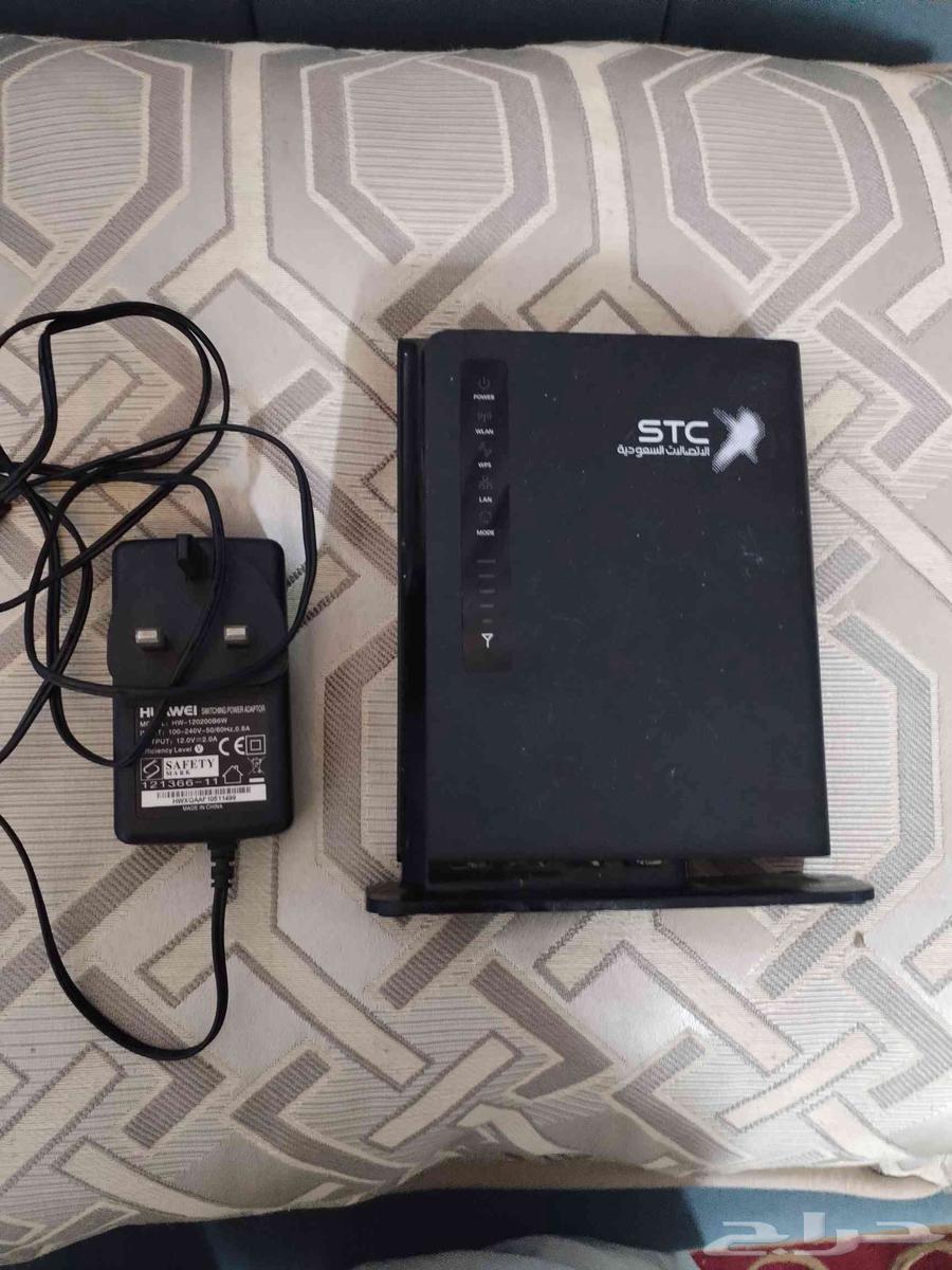 راوتر StC بحاله جيده لون اسود مطلوب 100 ريال63699419232259111