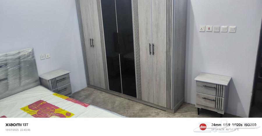 New bedroom set, never used, with underlay compressed and of good quality63668731969921111