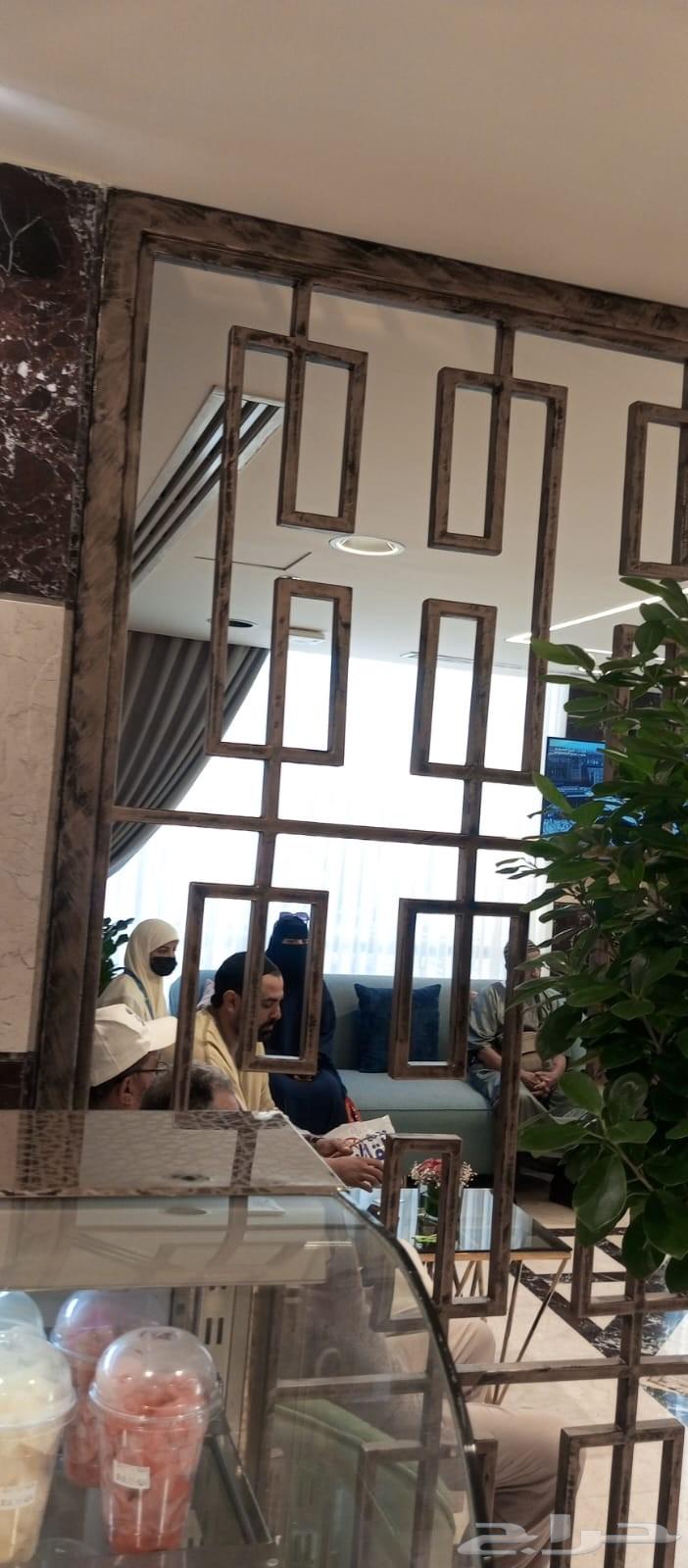 الكهرباء والسباكة وكاميرا اللحام وأي أعمال صيانة أنا63760867206915113