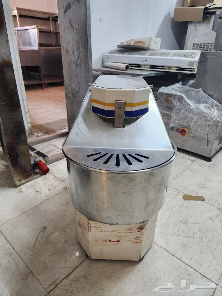 عجاننا ايطالي مقاس 40 مستخدمه شبه63699316870530111
