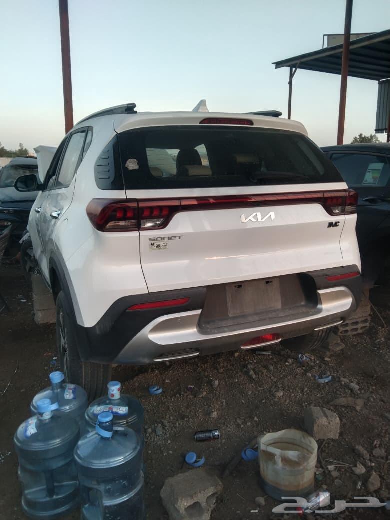 جميع انواع السيارات المستعملة والمصدومه بيع جميع انواع قطاع63746932714625110