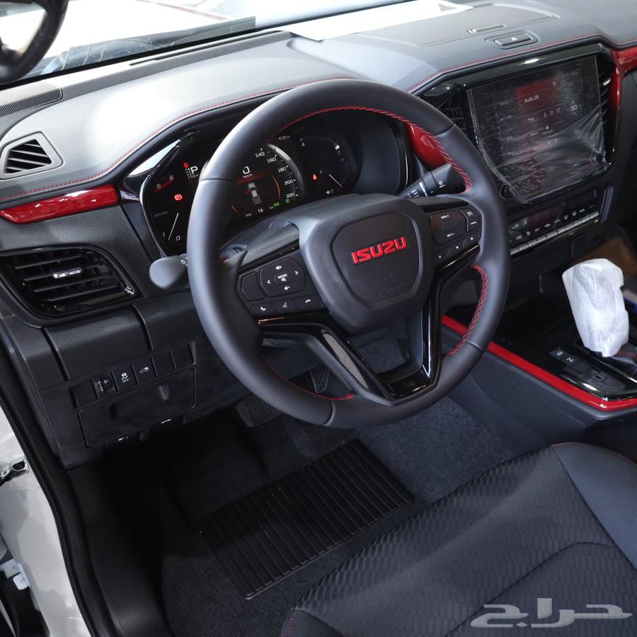 Isuzu D-Max GT Full Option Double Cab 202563755268932609114