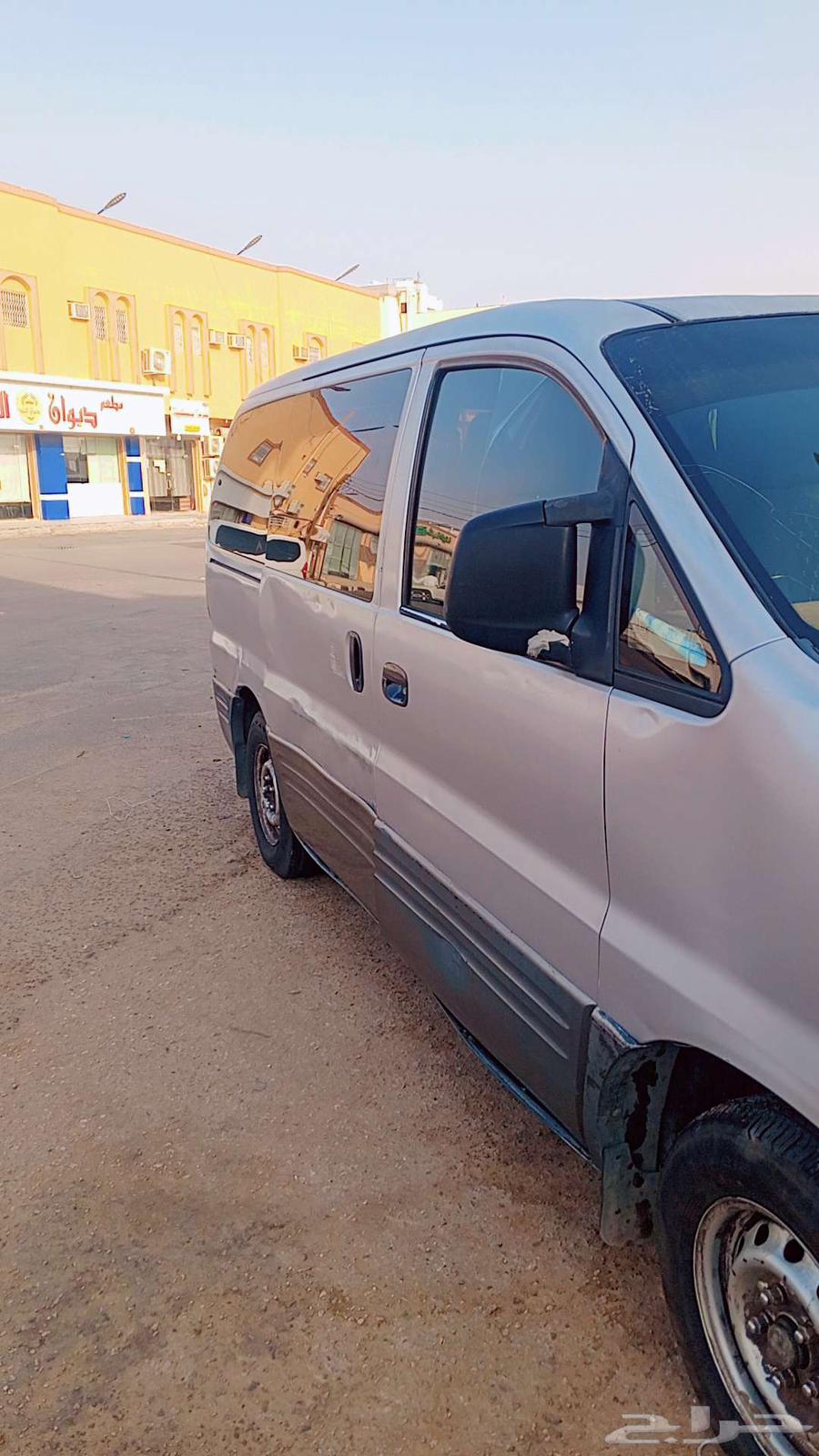 للبيع باص اتش ون H1 2003 الوقود ديزل القير عادي الممشى 35063767415660291110
