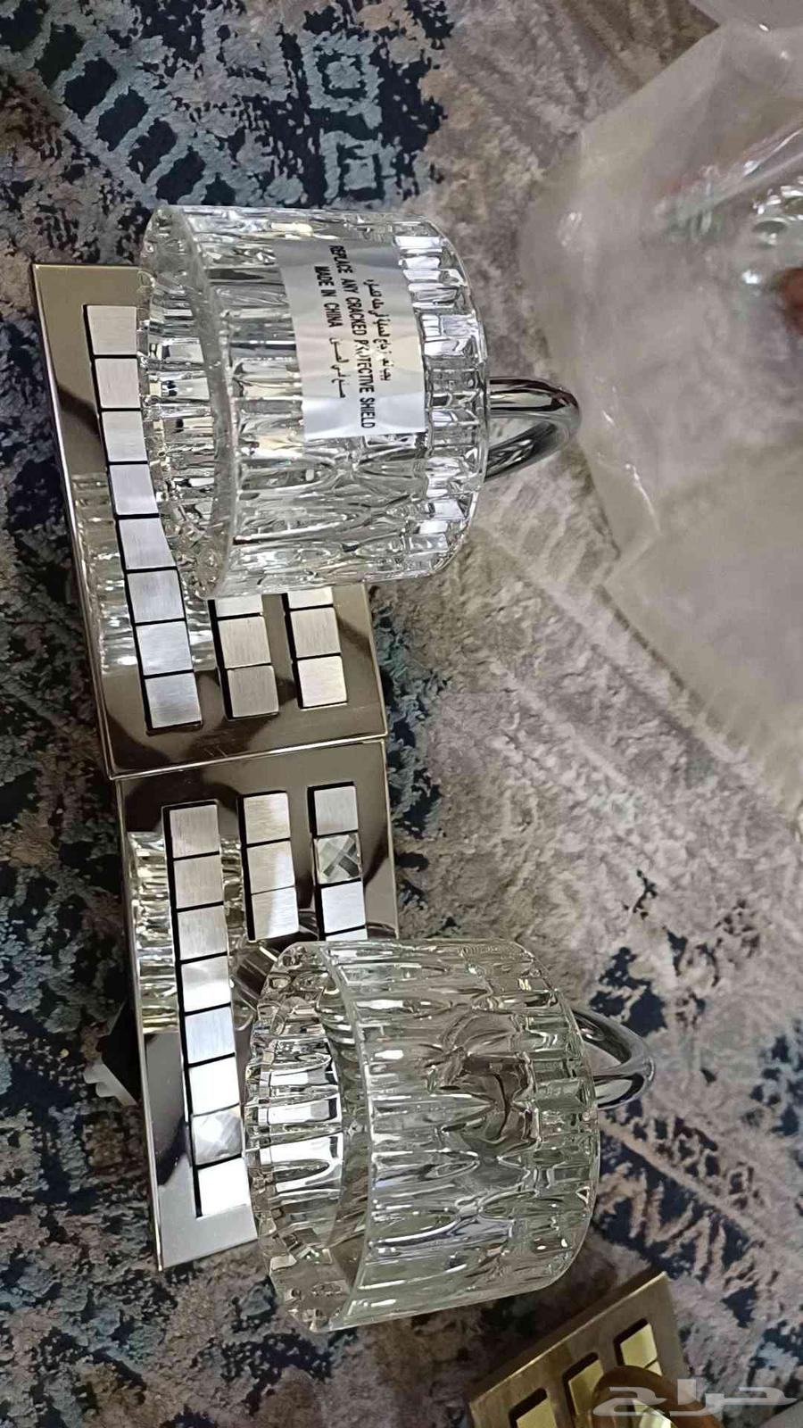 لمبات بيت 6 لمبات كل حبتين شكل ولمبه سقف63705650544385113