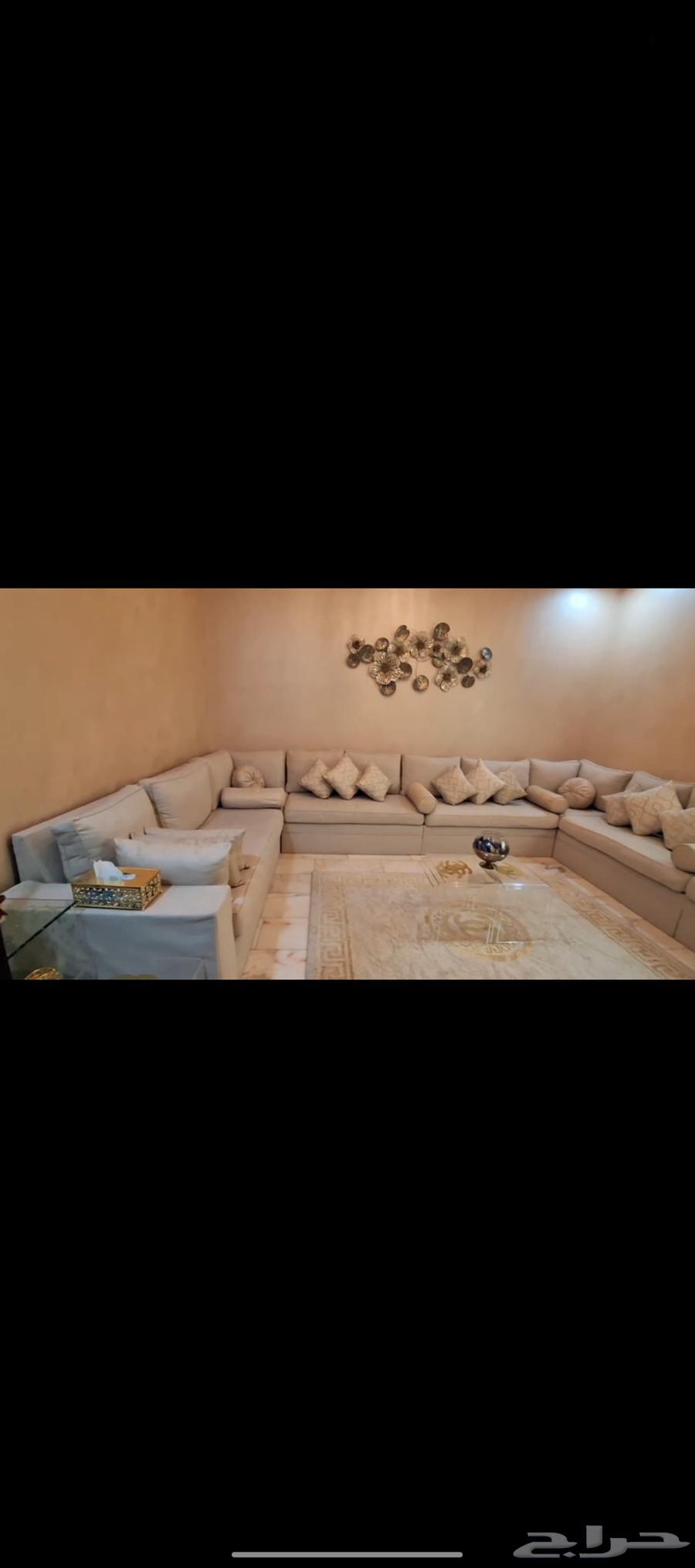 Clean used sofa 4 563699629665154111