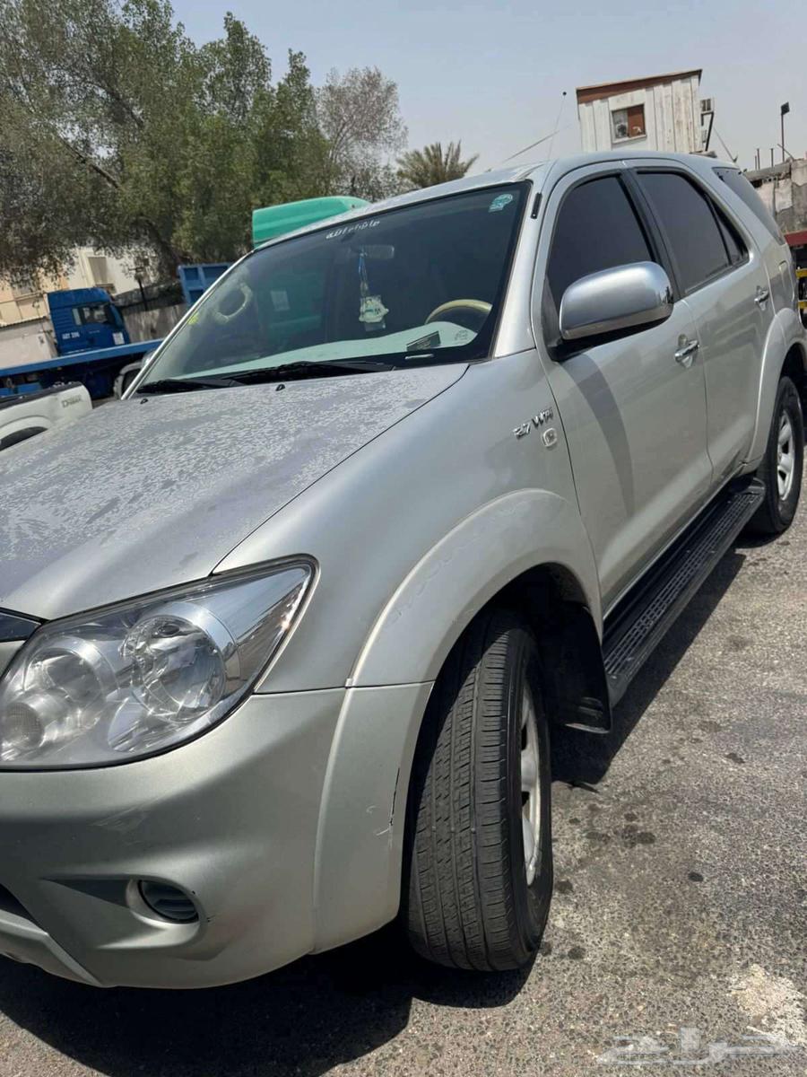 فوشنر 2008 وكاله فيه بابين على اليمين رش تجميل وعلى الفحص63766919446273111