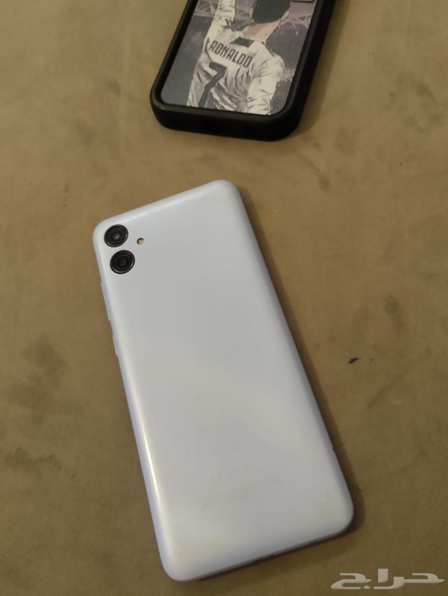 For sale Galaxy A04e Blue Two years of use 300 SAR63699532300803113