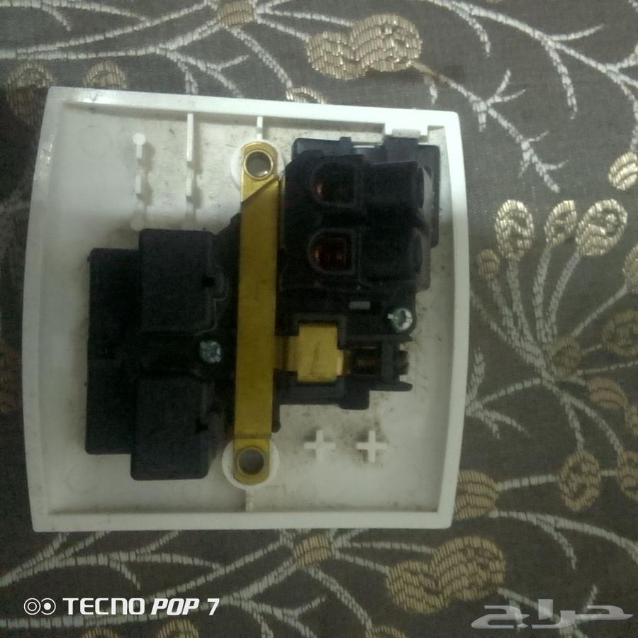 ابغى ابيع فيش مكيف الفنار 32A التواصل واتساب63699620762370111