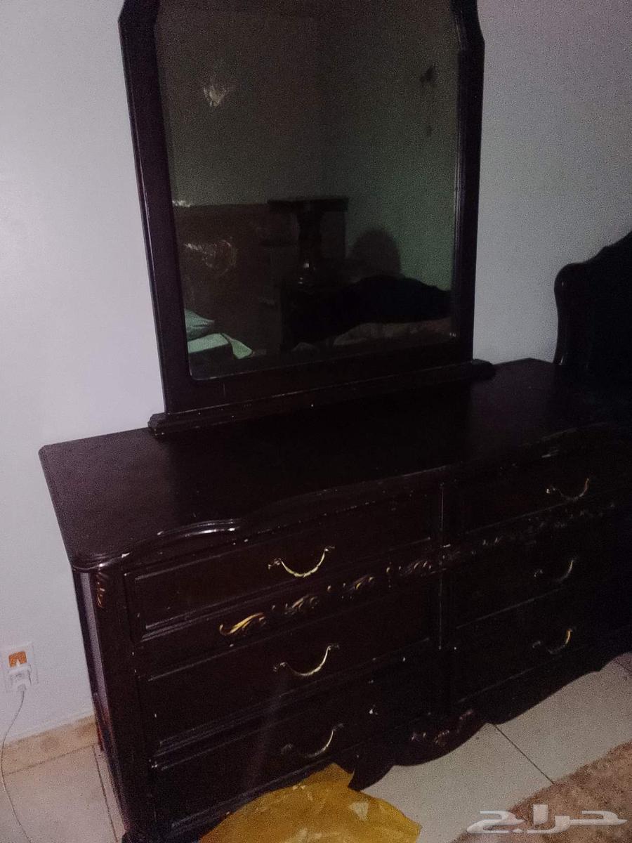 أثاث غرفة للبيع المستعجل63699632941826112