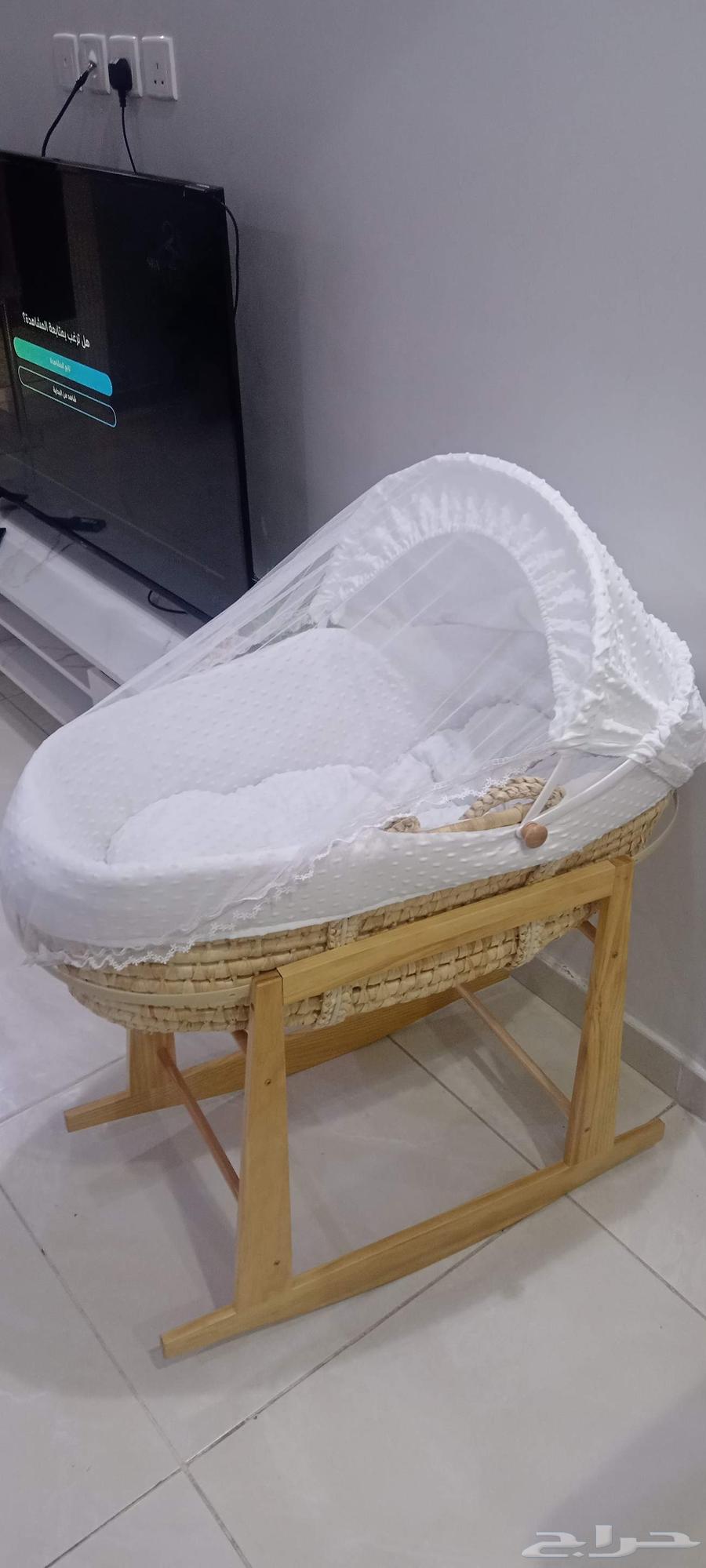 Moses' basket63701610297602113